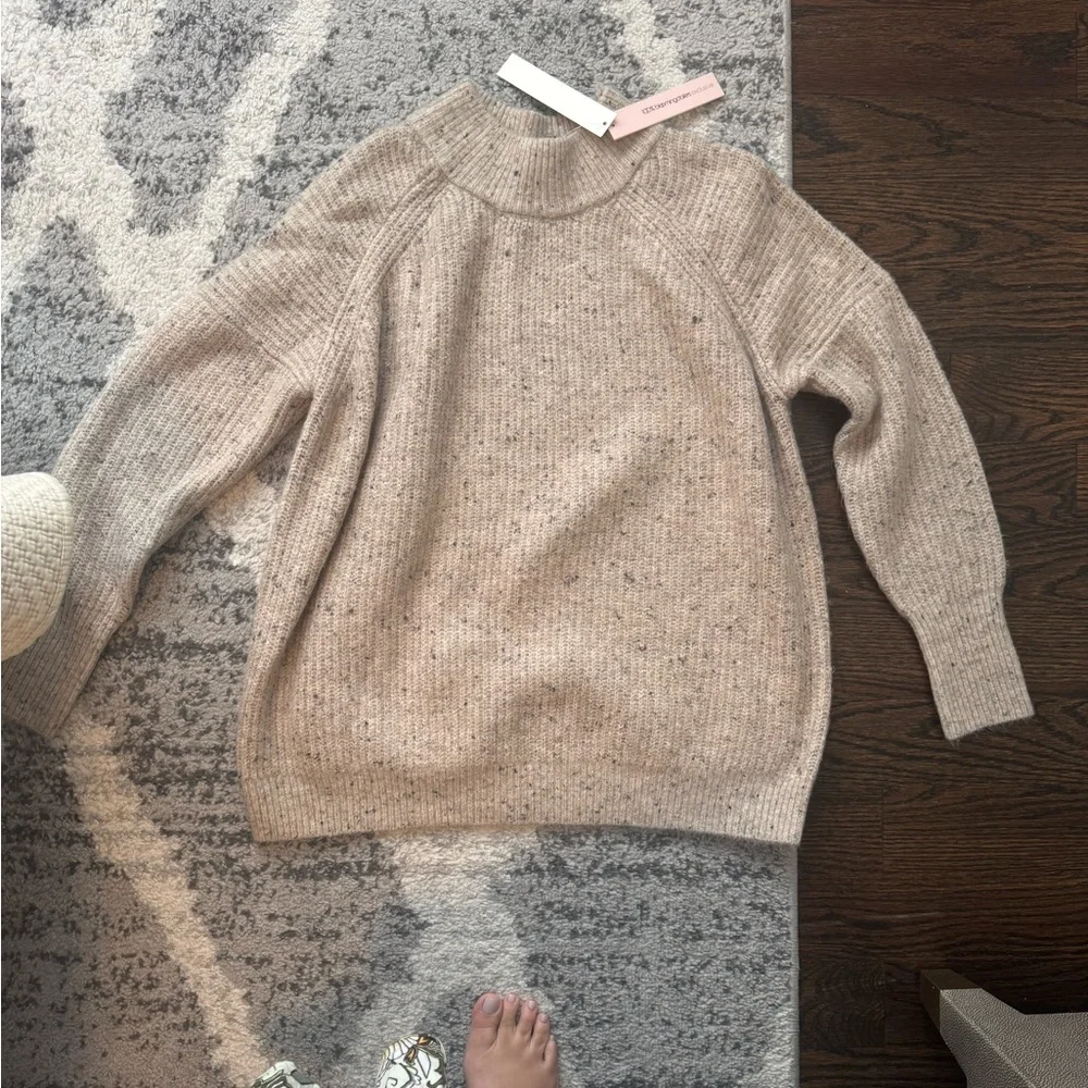 NWT Aqua BLOOMINGDALES pull over sweater